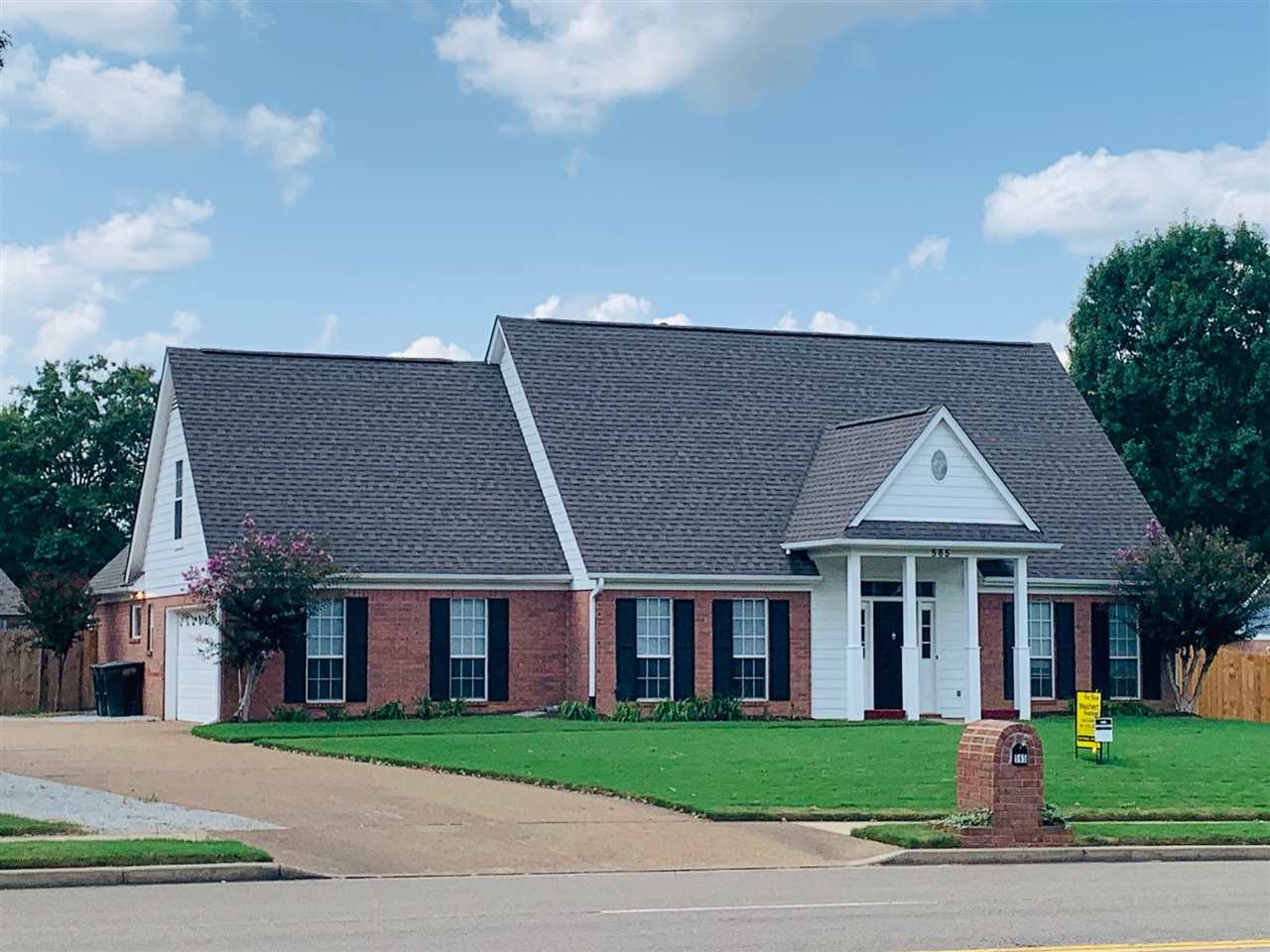 Property Photo:  565 Collierville-Arlington Rd  TN 38017-4922 