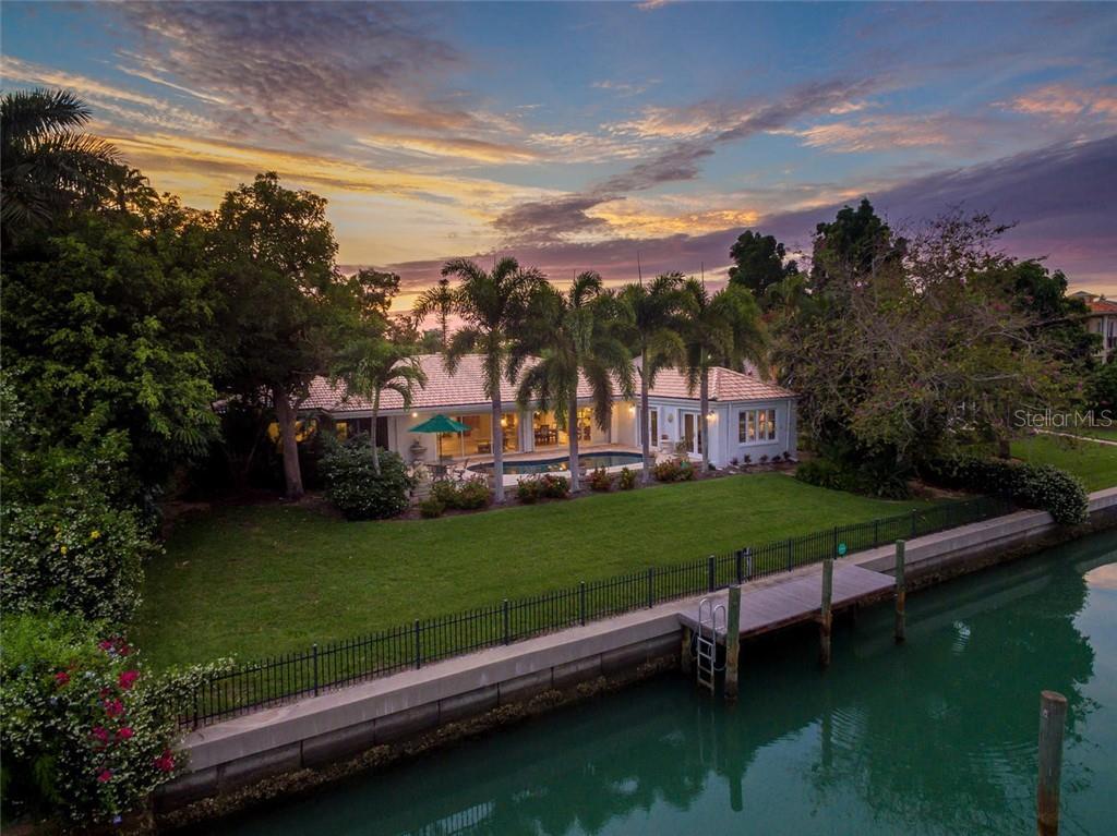 Property Photo: 659 N Owl Drive FL 34236