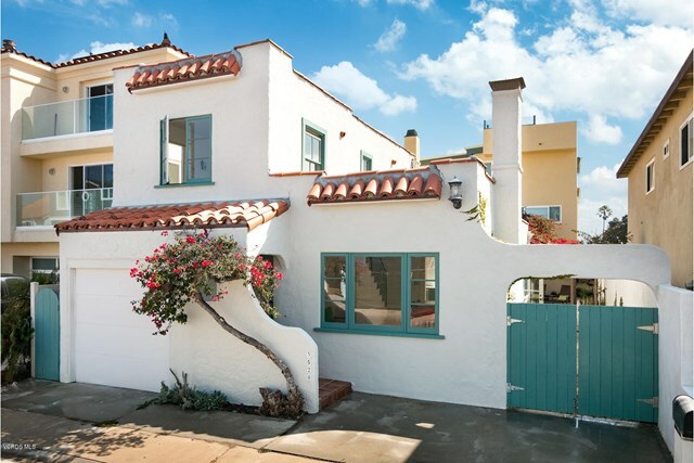 Property Photo:  3520 Ocean Drive  CA 93035 