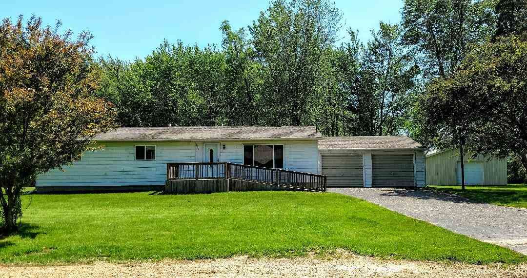 Property Photo:  3243 Fergus  MI 48417 