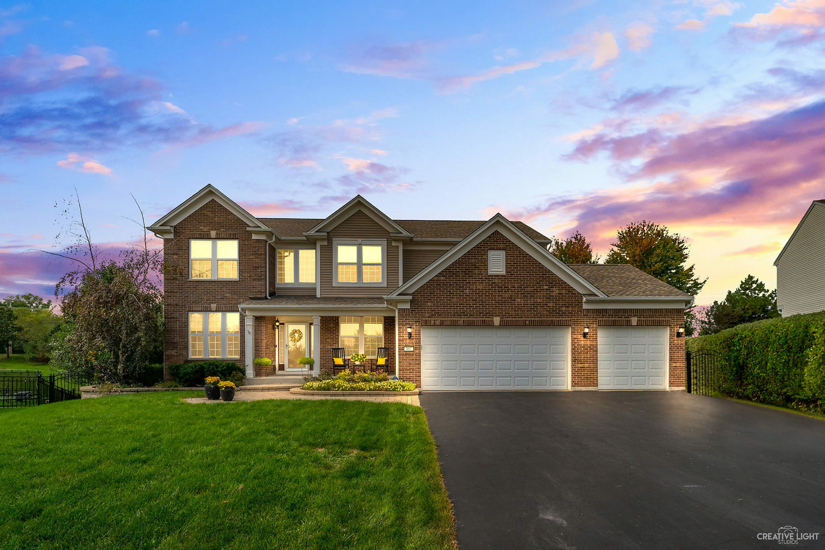 Property Photo: 167 Chapin Way IL 60543