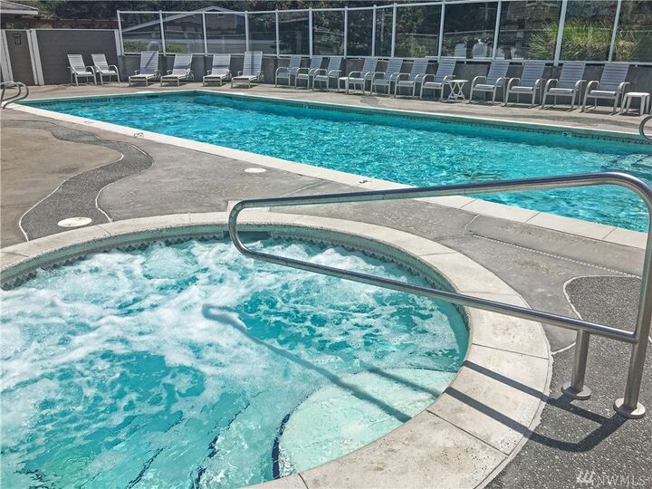 Property Photo:  1600 W Ocean Avenue 1315  WA 98595 