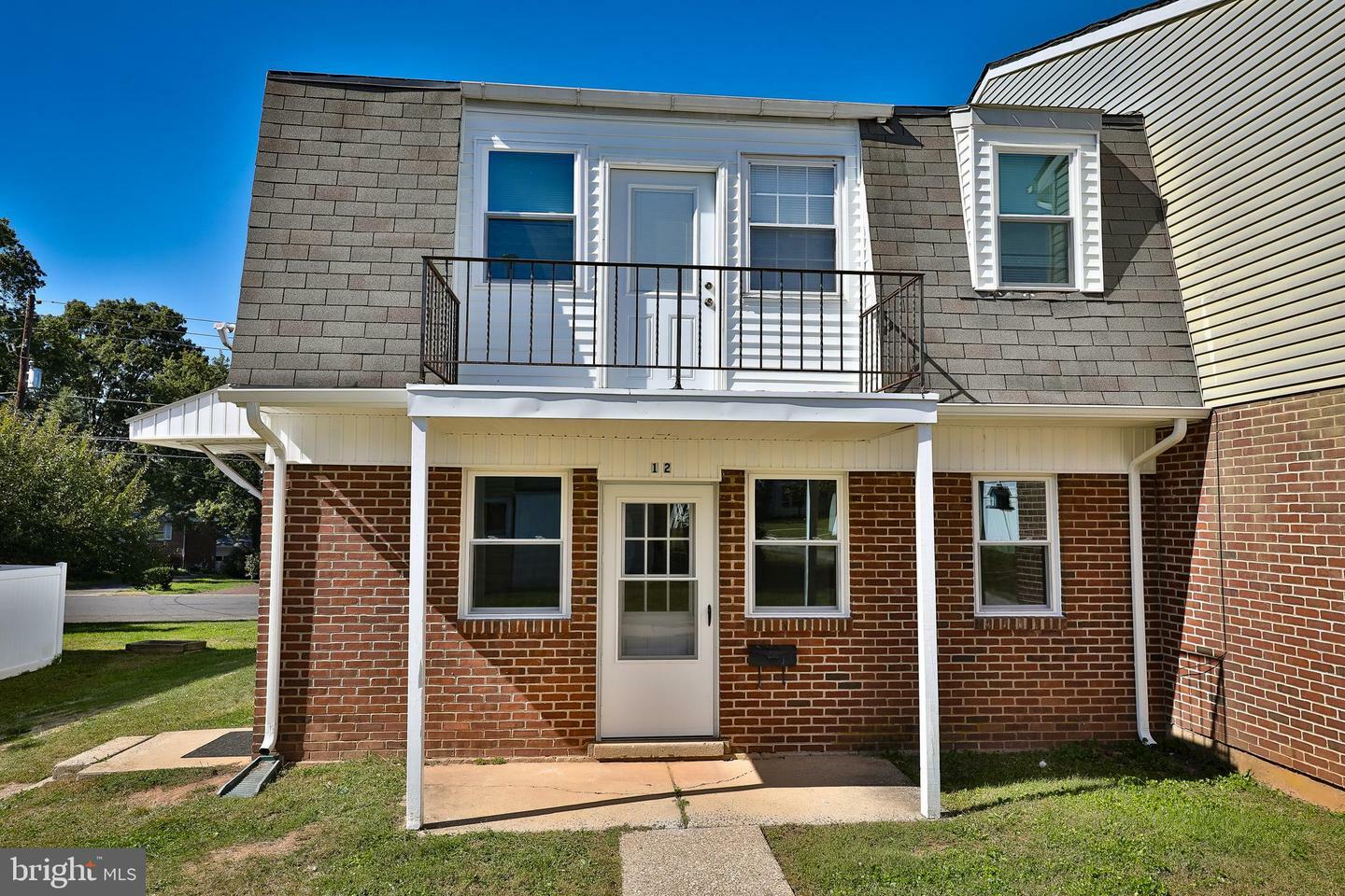 Property Photo: 11 Reliance Court PA 18969
