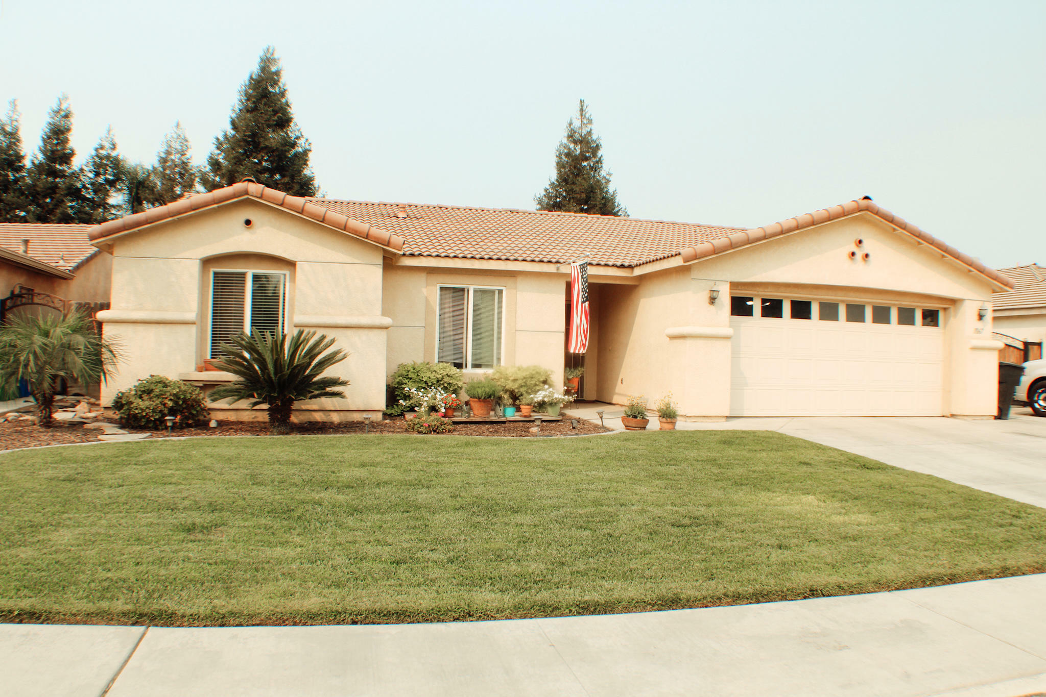 1067 N Red Oak Street  Porterville CA 93257 photo