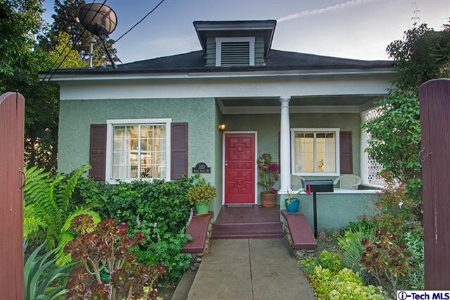 Property Photo:  320 S Avenue 60  CA 90042 