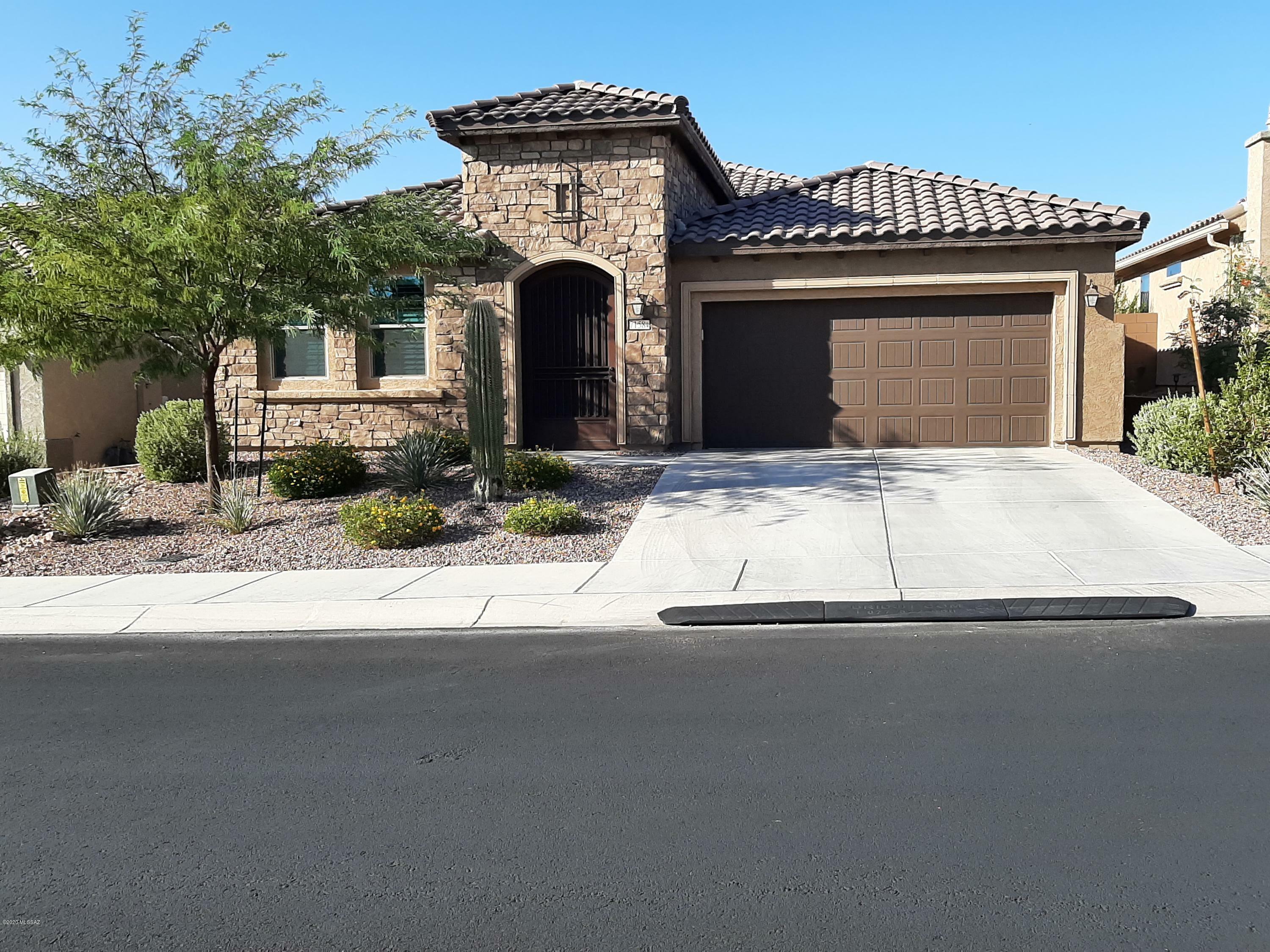 Property Photo: 7158 W Cape Final Trail AZ 85658