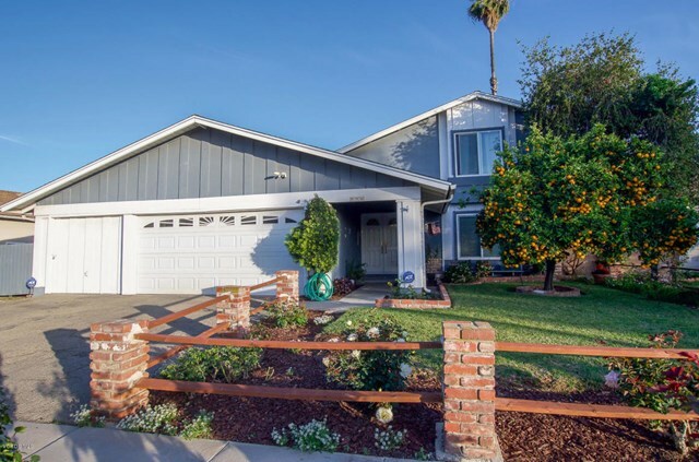 Property Photo:  886 Erringer Road  CA 93065 