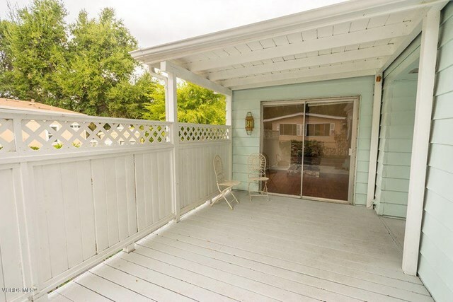 Property Photo:  7 Sherwood Drive  CA 91361 