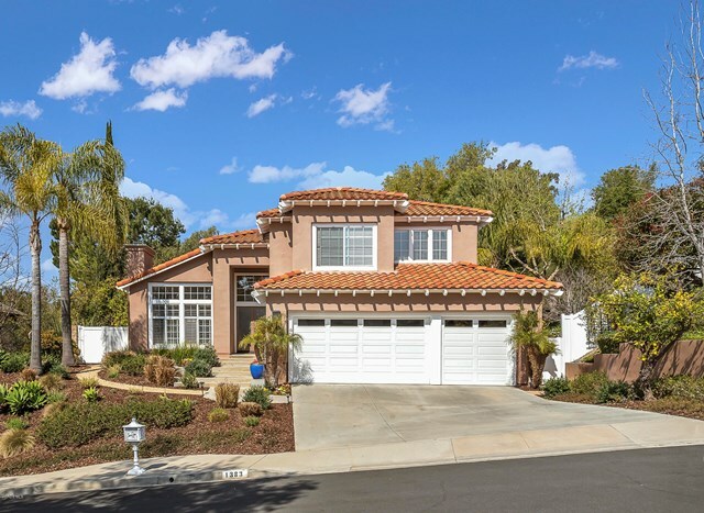 Property Photo:  1383 Oakridge Court  CA 91362 