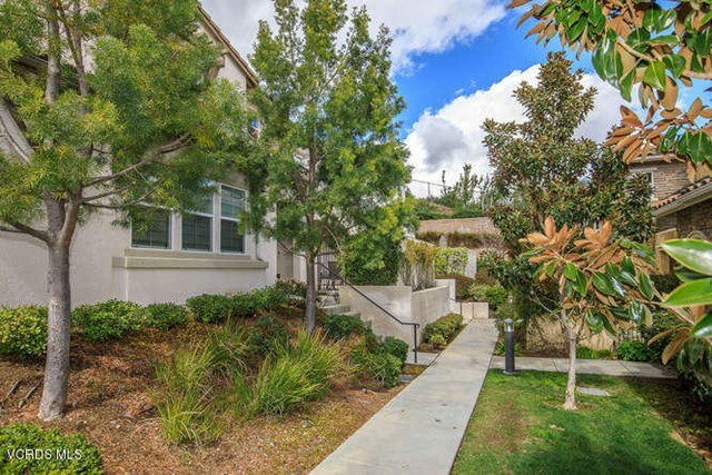 Property Photo:  1555 Silver Shadow Drive  CA 91320 