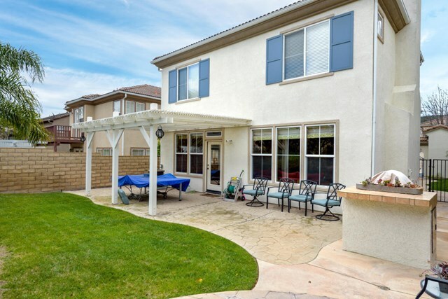 Property Photo:  129 Park Hill Road  CA 93065 