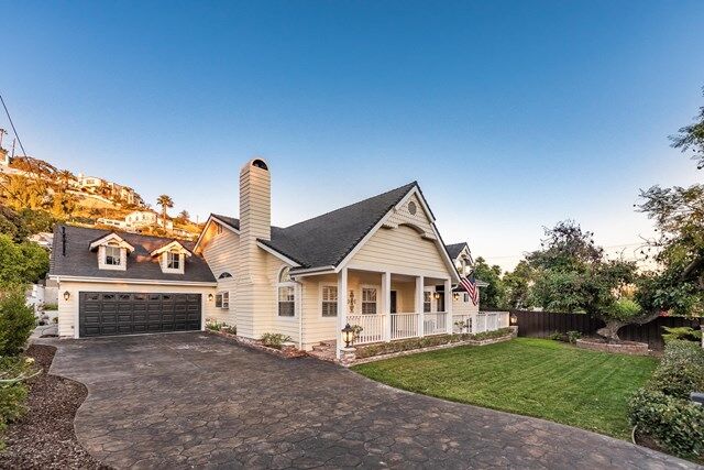 202 Sunset Canyon Drive  Burbank CA 91501 photo