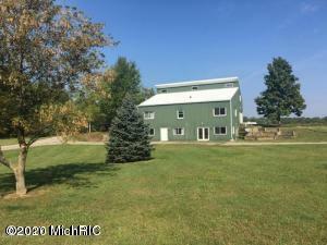 Property Photo:  7503 E Reading Road  MI 49271 