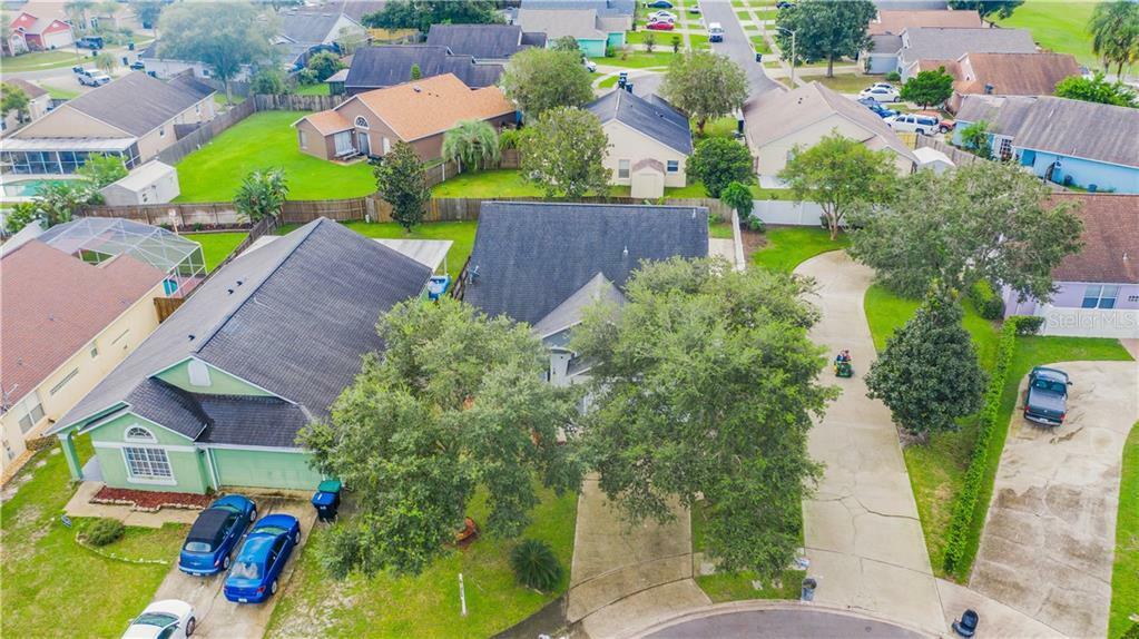 Property Photo:  2925 Moorcroft Court  FL 32817 