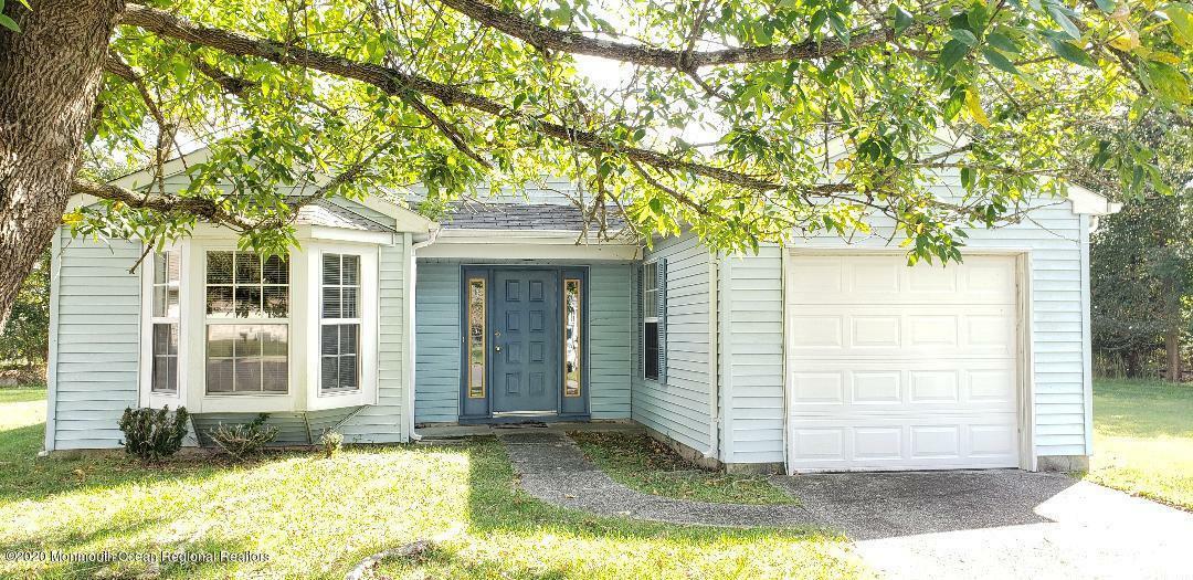 Property Photo: 407 Lenape Drive NJ 08087