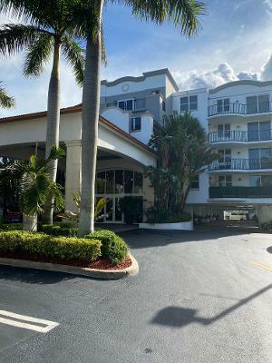 Property Photo: 2700 N Federal Highway 303 FL 33435