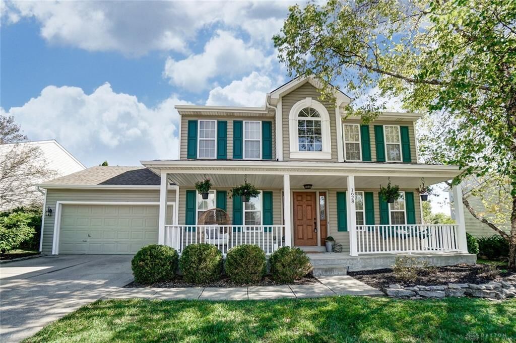 Property Photo: 1628 Hastings Court OH 45036