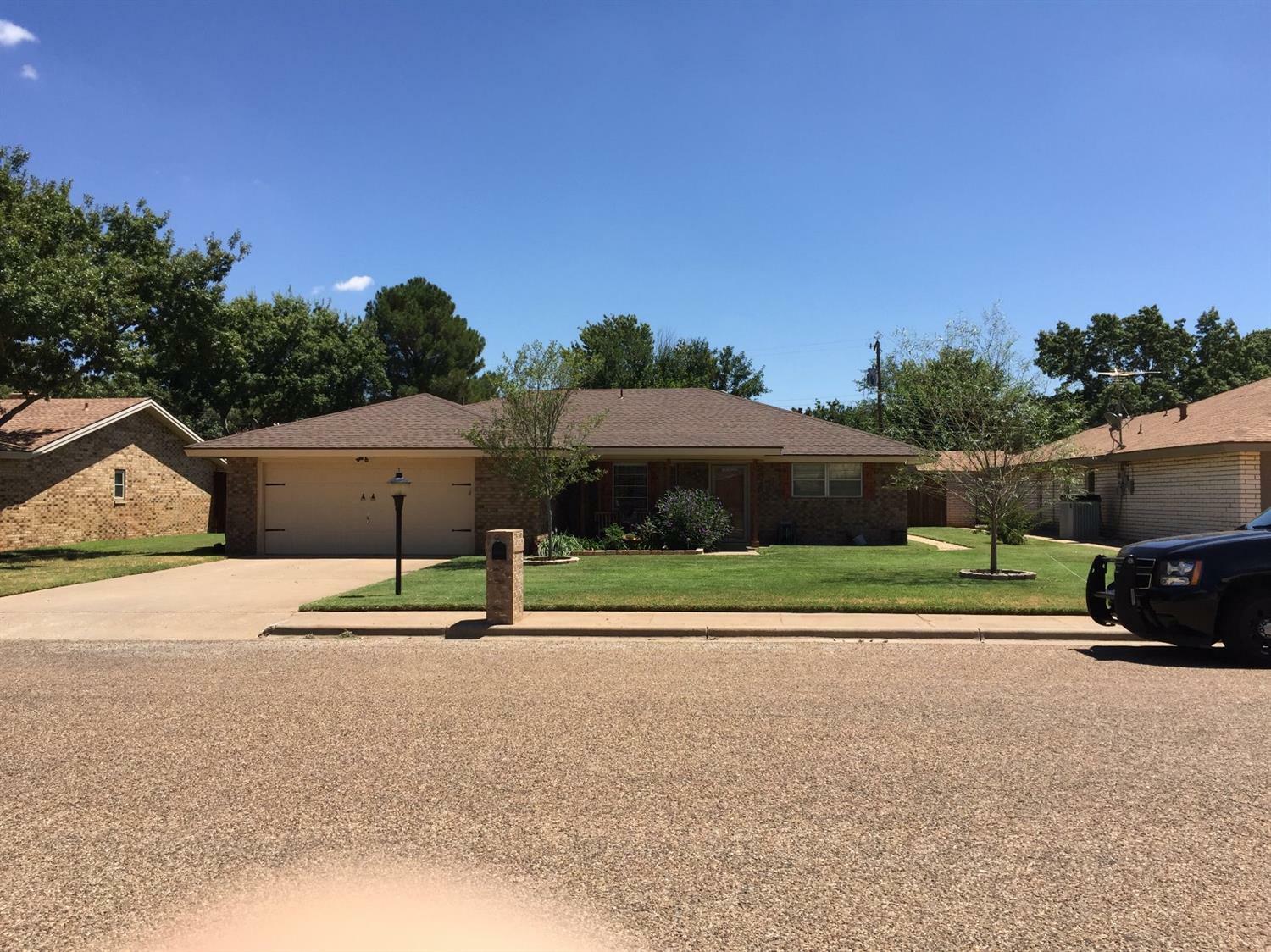 Property Photo:  2027 Longhorn Drive  TX 79336 