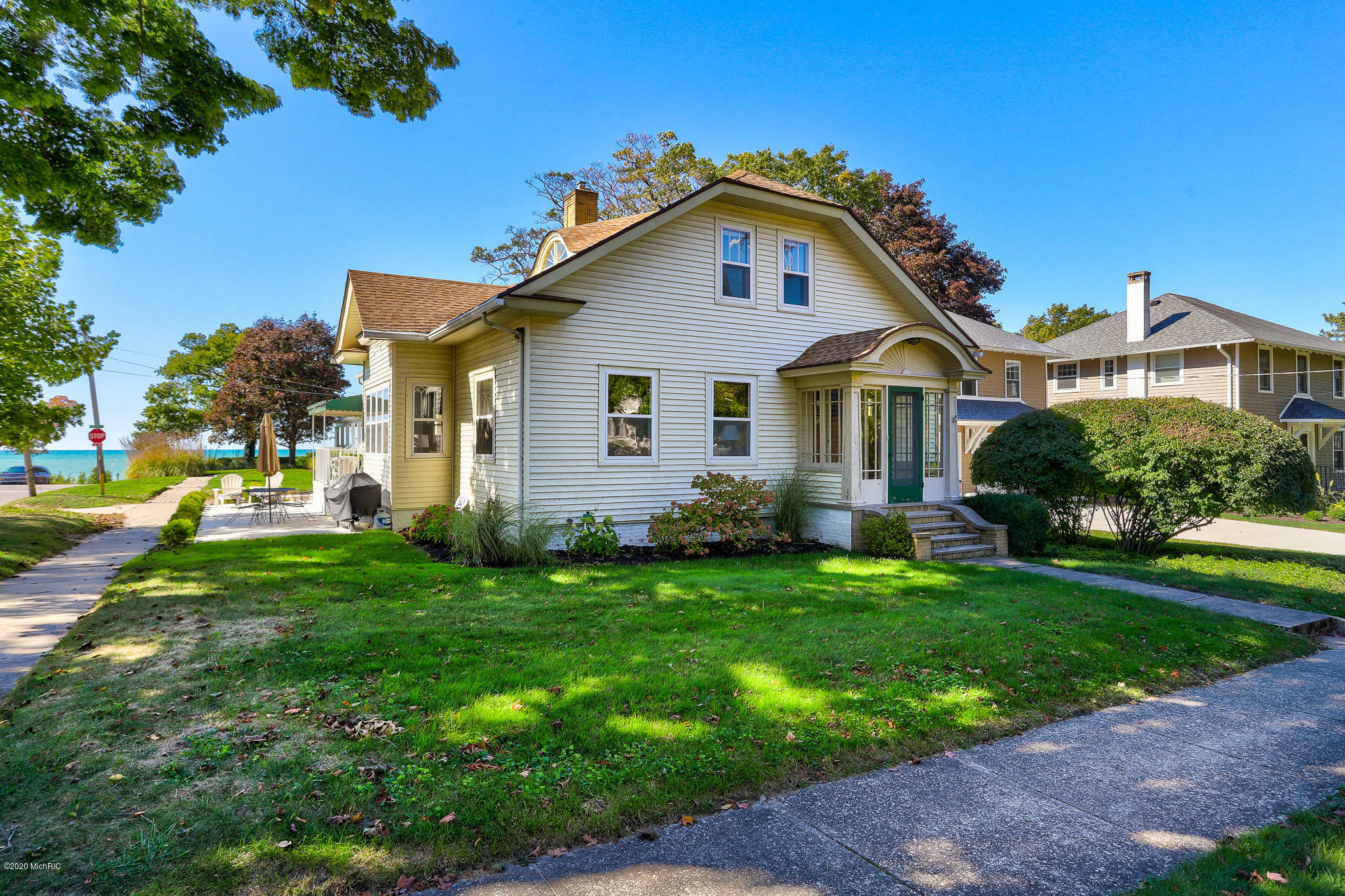 Property Photo:  95 Erie Street  MI 49090 