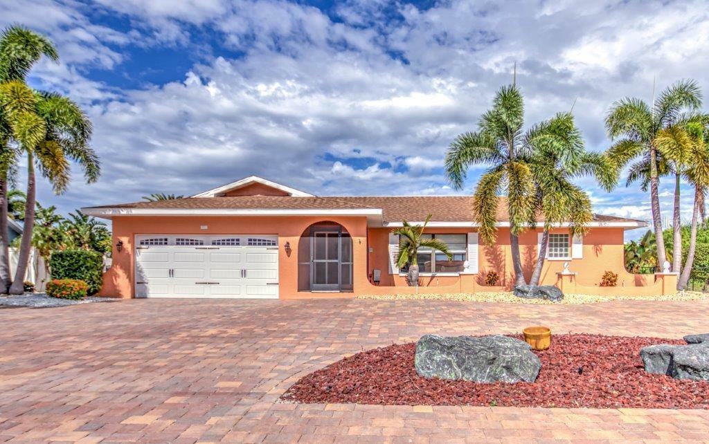 Property Photo:  757 Flamingo Drive  FL 33572 