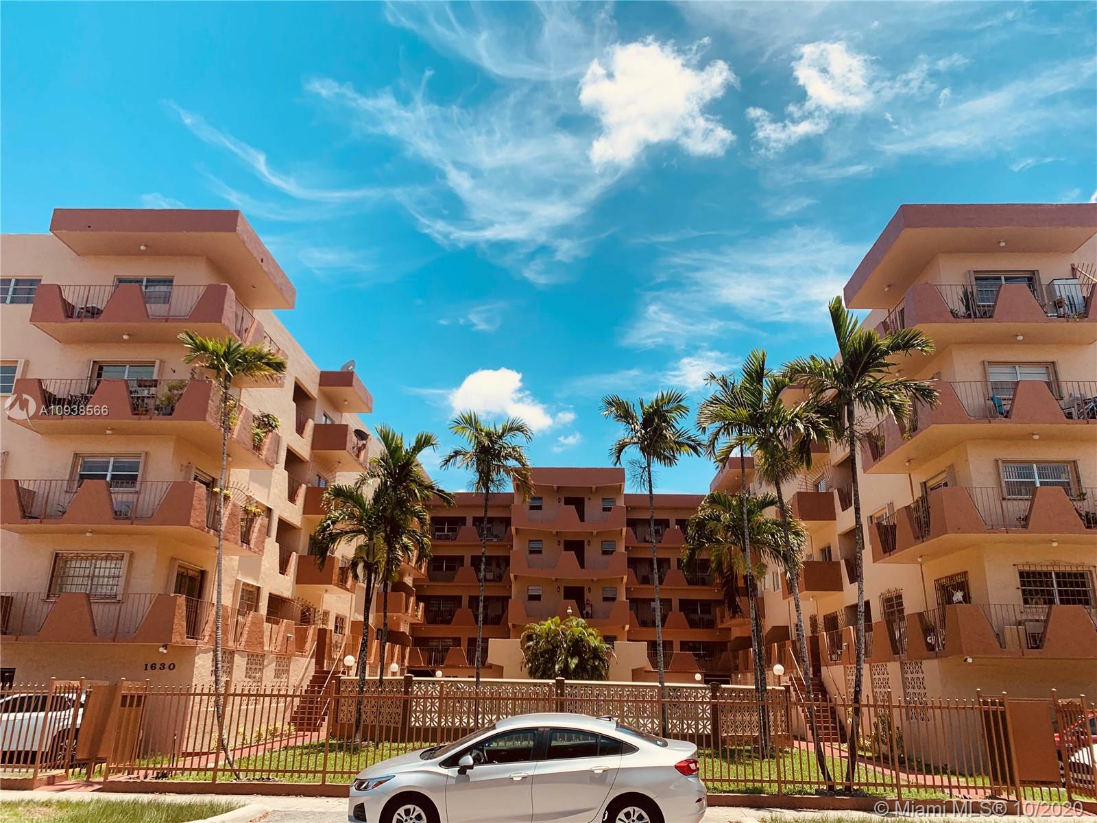 Property Photo: 1630 W 46 414B FL 33012