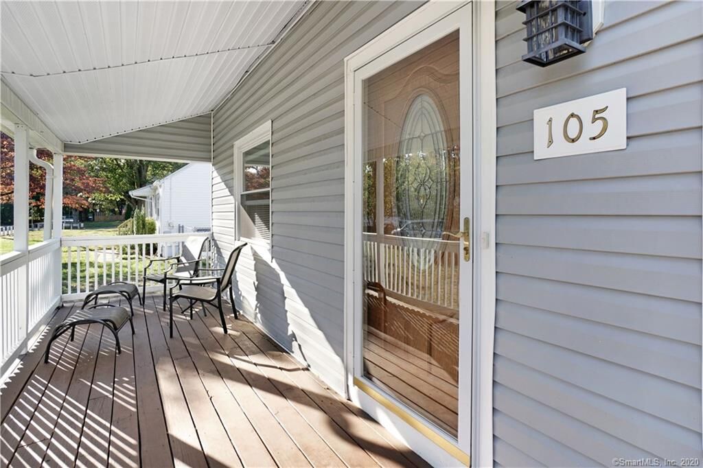 Property Photo:  105 Gilbert Avenue  CT 06514 