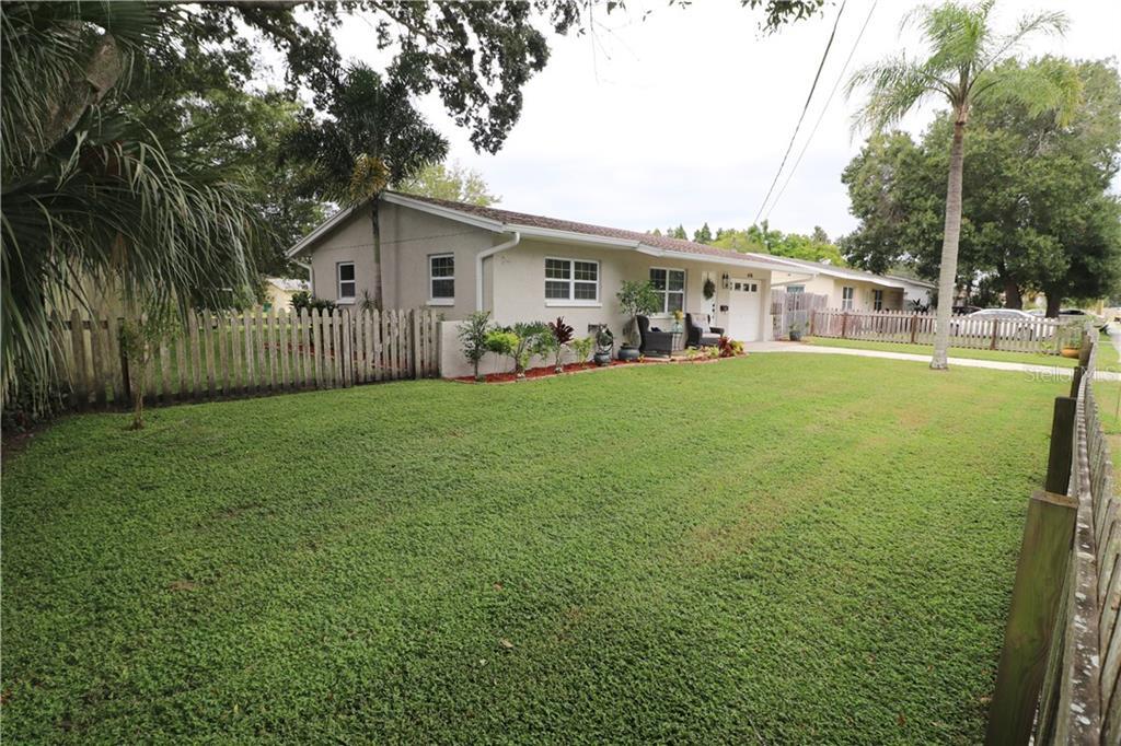 Property Photo:  6116 58th Street N  FL 33709 