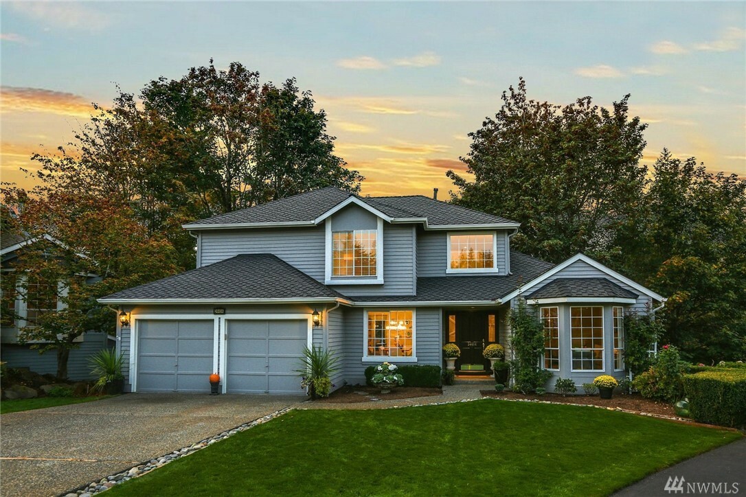 Property Photo: 24404 SE 46th Ct WA 98029
