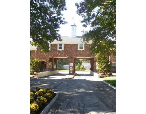 Property Photo:  305 Windsor Dr 305  MA 01701 
