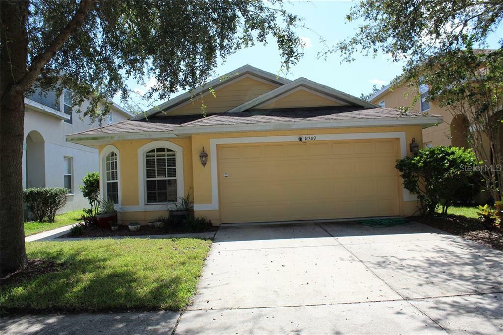 Property Photo:  10309 Avelar Ridge Drive  FL 33578 