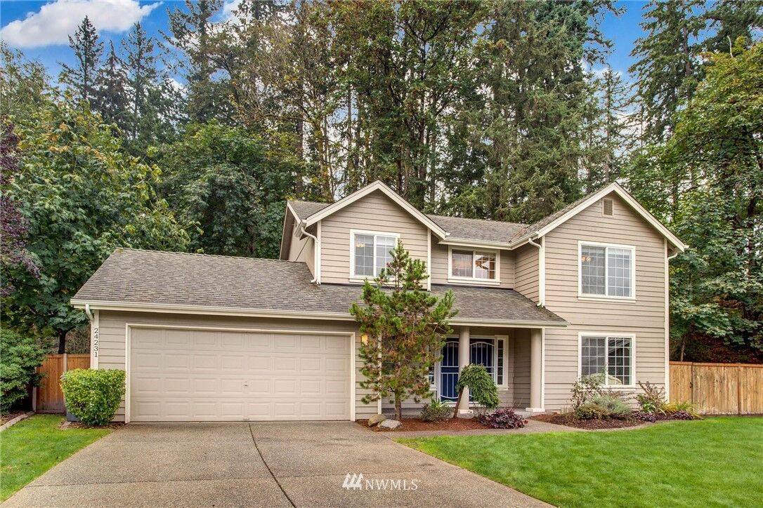 Property Photo:  24231 232nd Place SE  WA 98038 