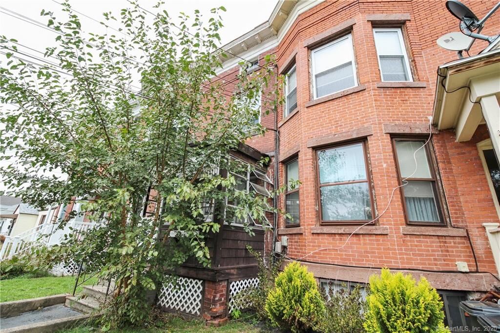 Property Photo:  675 3rd Avenue  CT 06516 