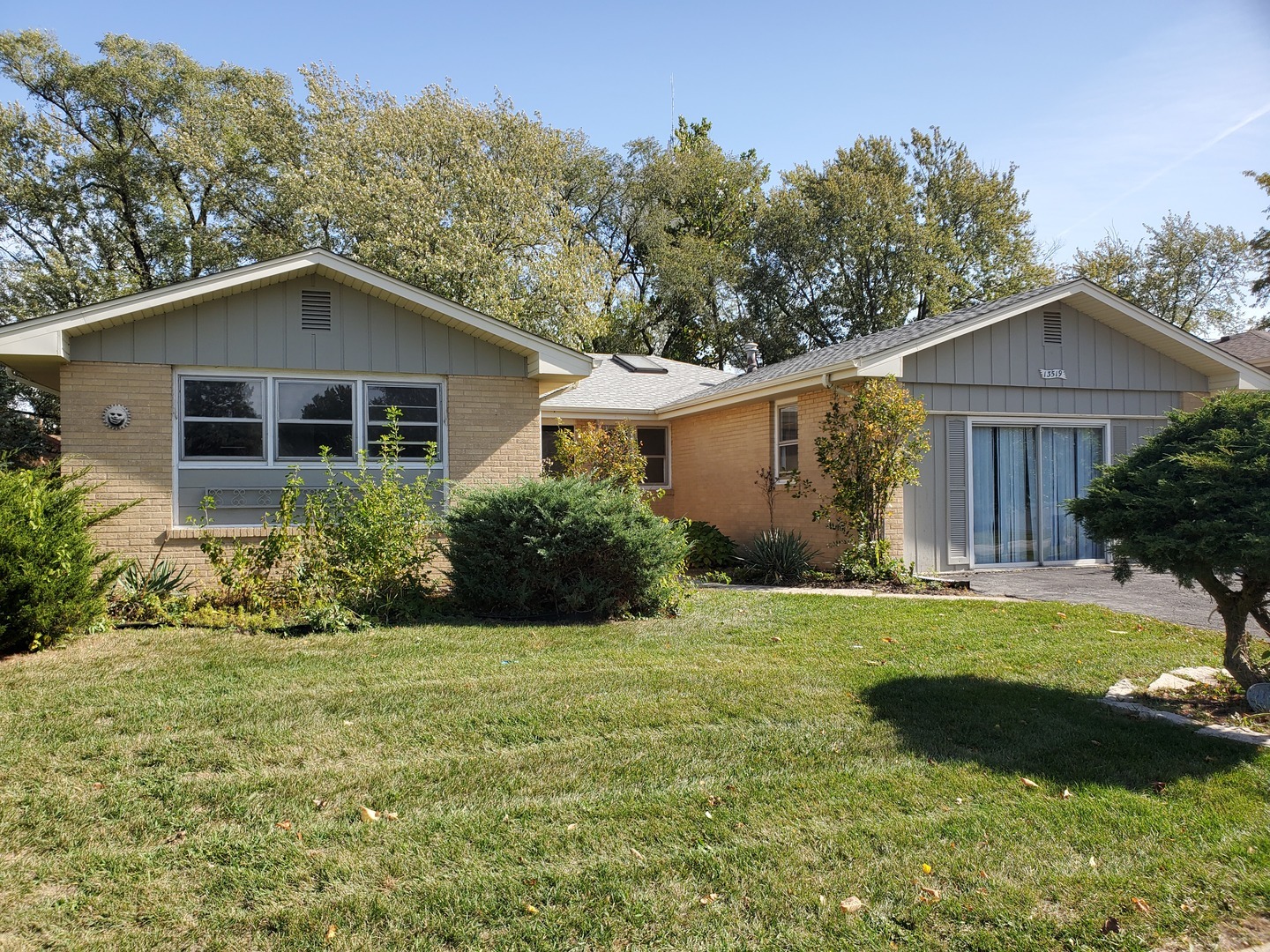 Property Photo:  13519 S 85th Avenue  IL 60462 