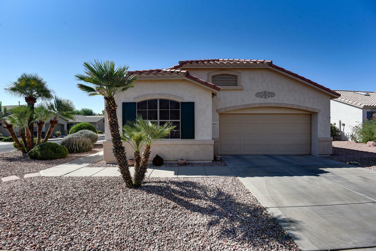 Property Photo:  17619 W Wildberry Drive  AZ 85374 