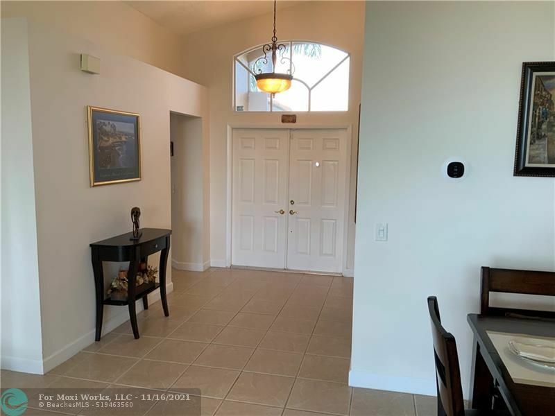 Property Photo:  9644 Tavernier Dr  FL 33496 