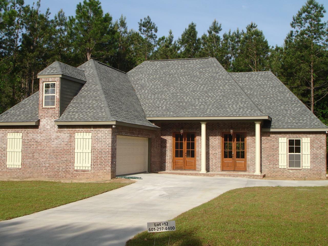 Property Photo:  46 Carriage Parke Dr.  MS 39475 