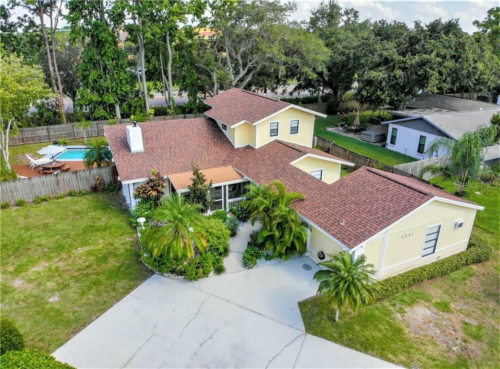 Property Photo:  3331 Plantation Drive  FL 34231 