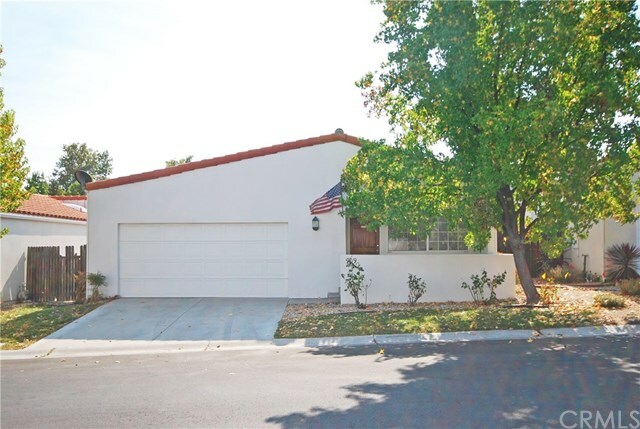 Property Photo: 909 Patria Circle CA 93422
