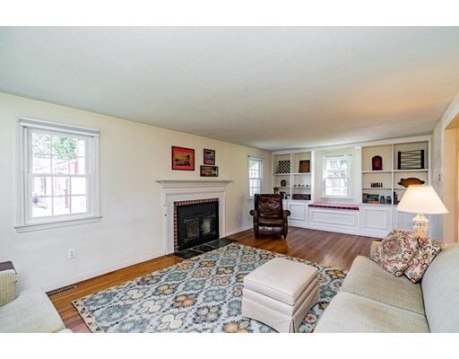 Property Photo: 89 Wimbleton Dr MA 01106