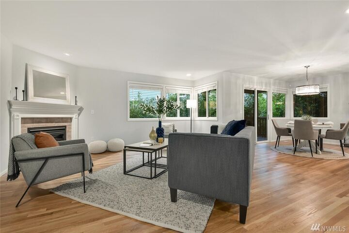 Property Photo:  14801 1st Ave NE  WA 98019 