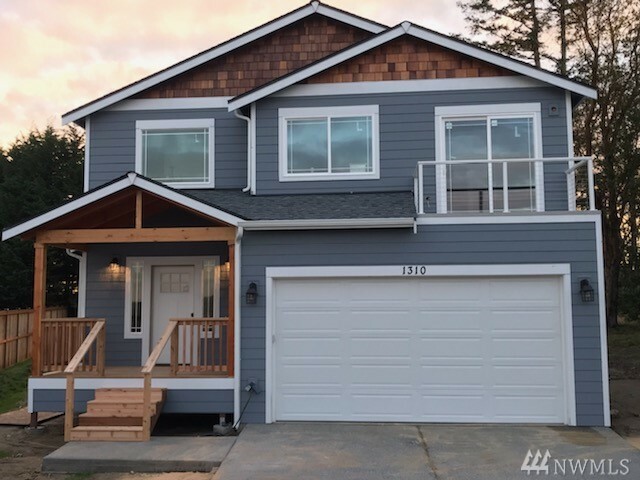 Property Photo:  1310 Primrose Wy  WA 98249 