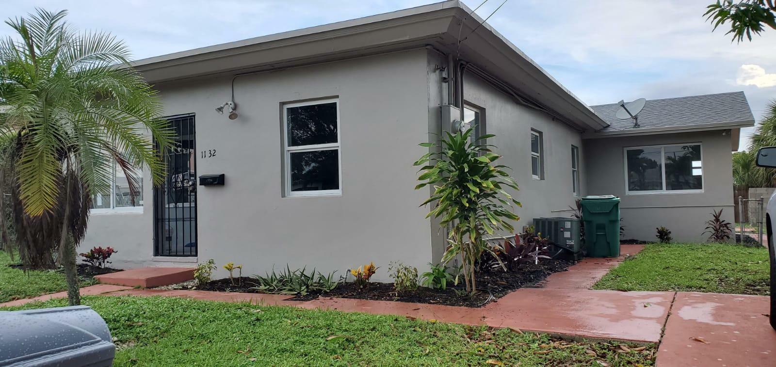 Property Photo:  1132 W 34th Street  FL 33404 