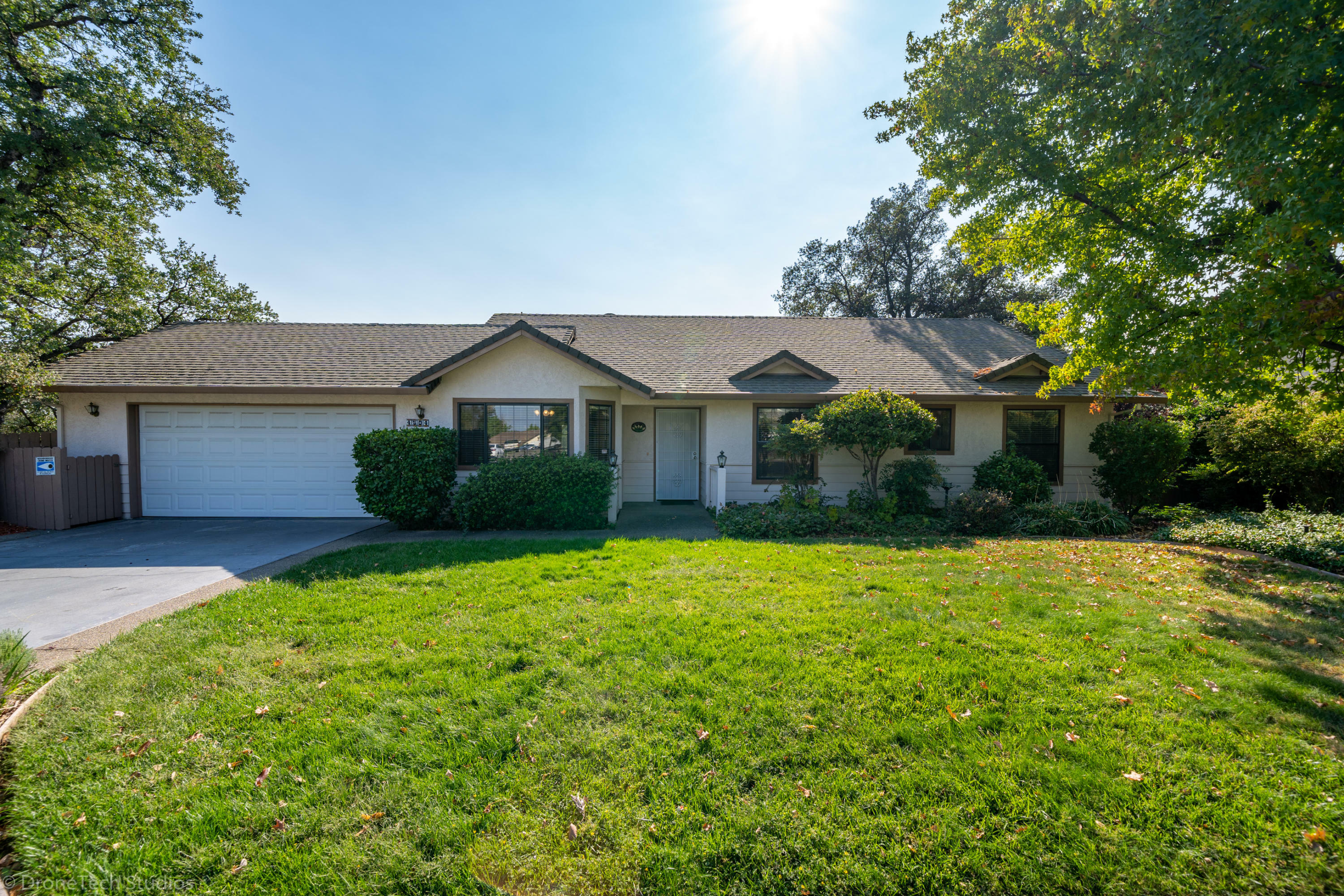 4504 Crimsonwood Drive  Redding CA 96001 photo