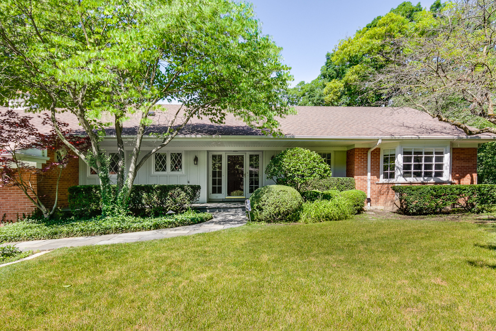 Property Photo: 518 Forest Hill Road IL 60045