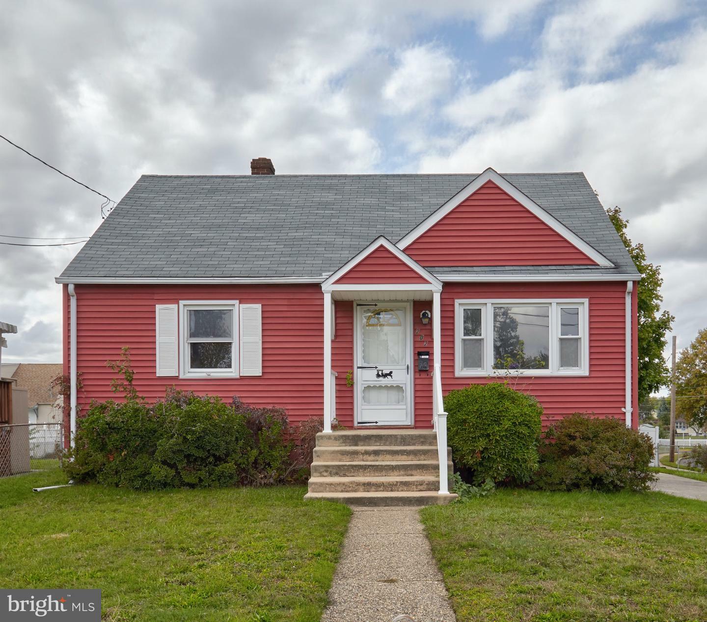 Property Photo:  202 Bergen Avenue  NJ 08031 