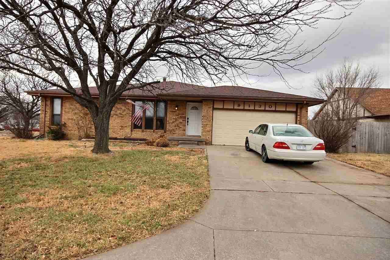 Property Photo: 9130 E Funston Ct KS 67207