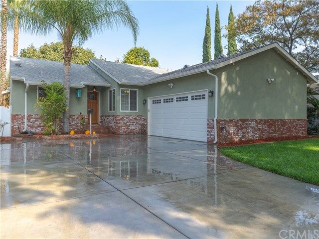 Property Photo:  18955 Cantlay Street  CA 91335 