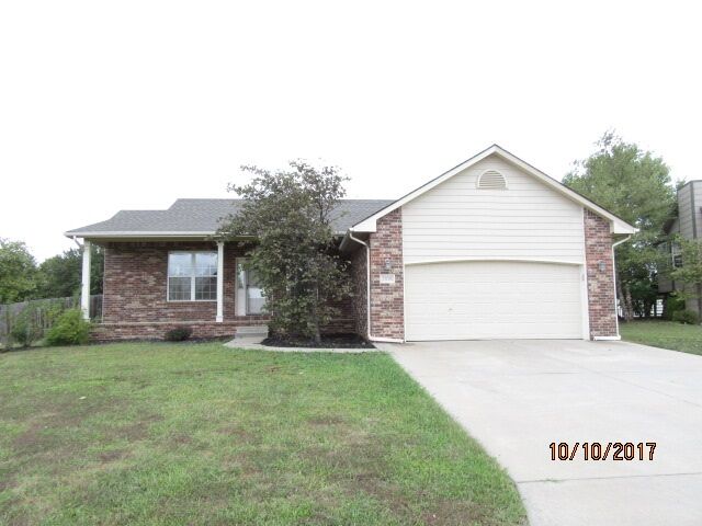 Property Photo: 2818 N Danbury Rd KS 67010