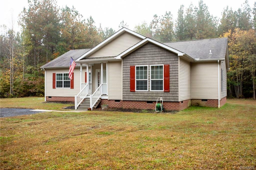 Property Photo:  198 Green Town Road  VA 23901 