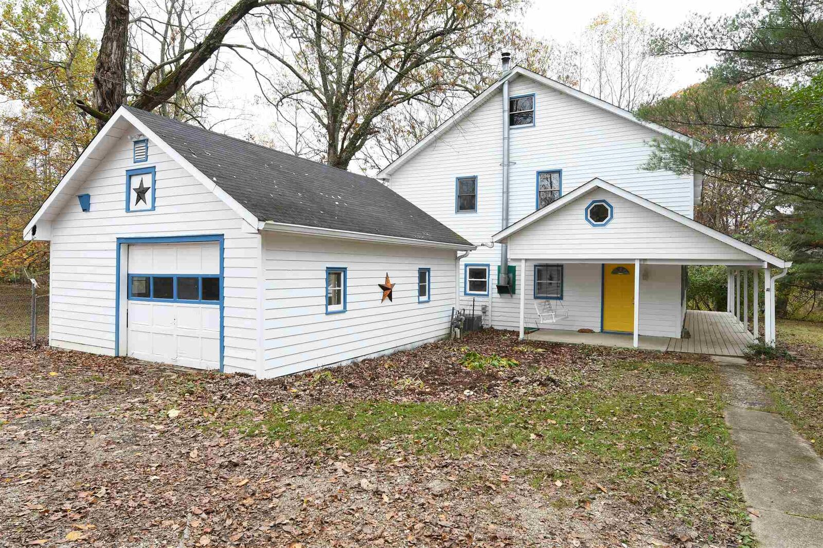 Property Photo: 6398 E Robinson Road IN 47408